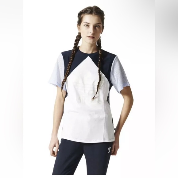 Adidas Originals Helsinki T Shirt BNWT - Picture 3 of 3